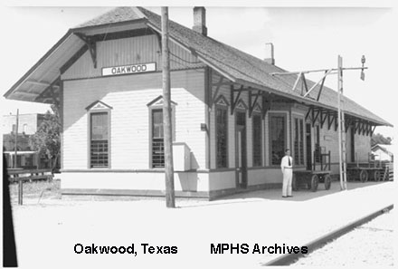 I&GN Oakwood, Texas Depot